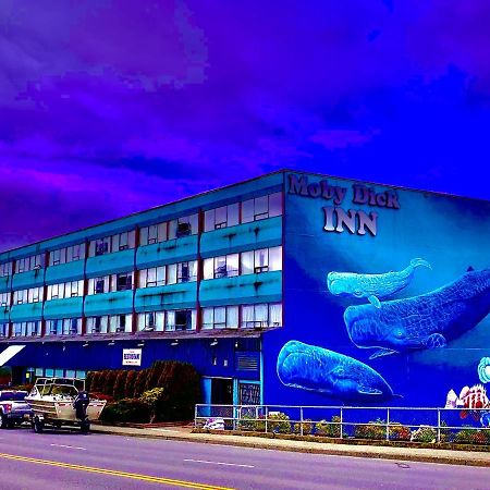 Moby Dick Inn Принц Рупърт Екстериор снимка